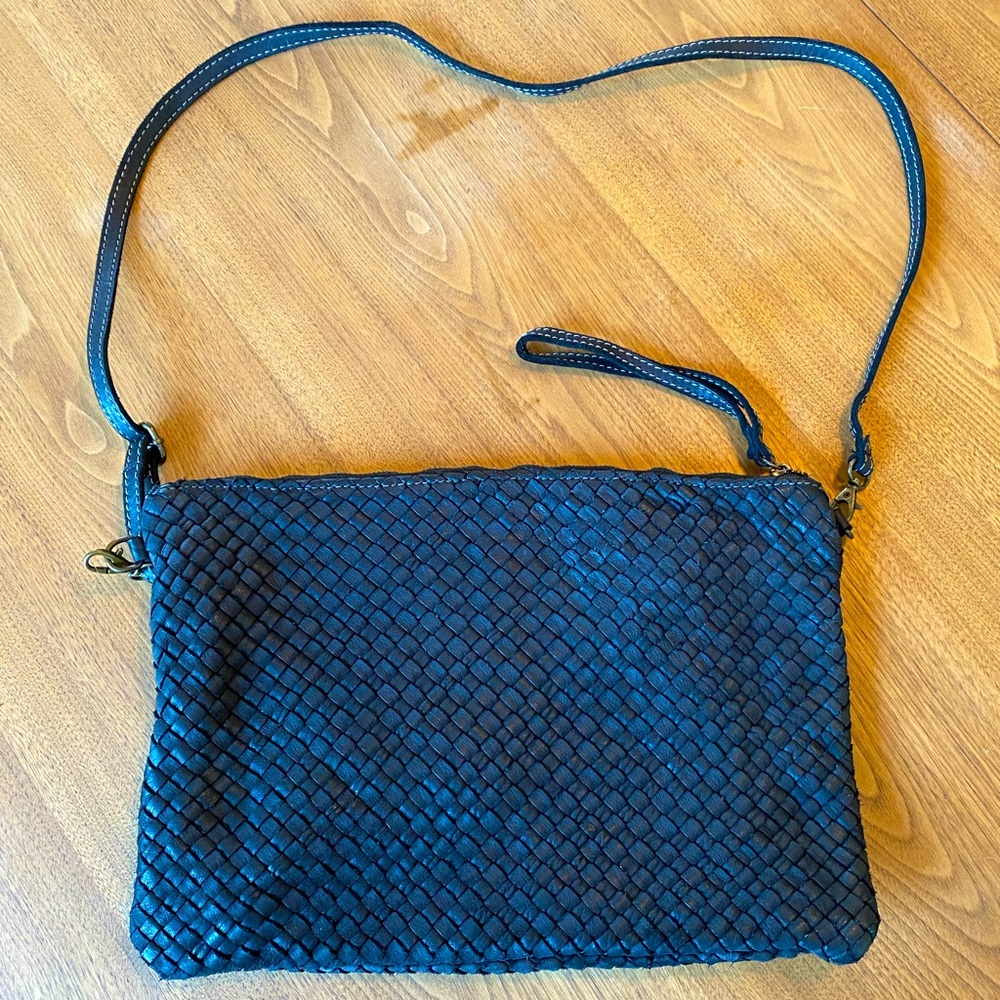 Women’s leather weave shoulder or clutch bag